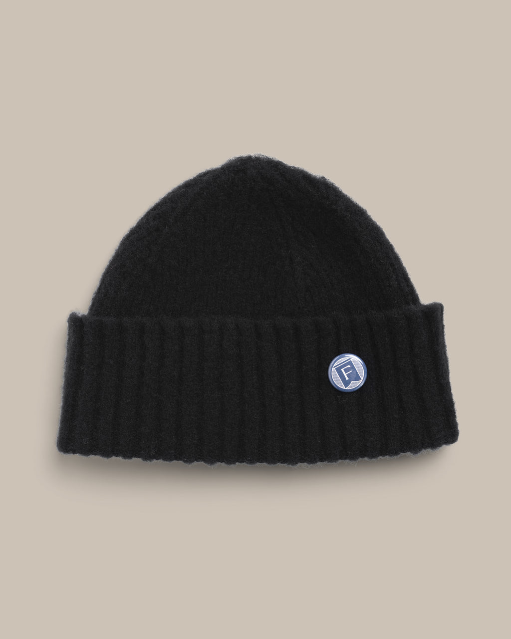 Fishtail Shaggy Beanie - Black
