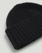 Fishtail Shaggy Beanie - Black