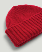 Fishtail Shaggy Beanie - Red