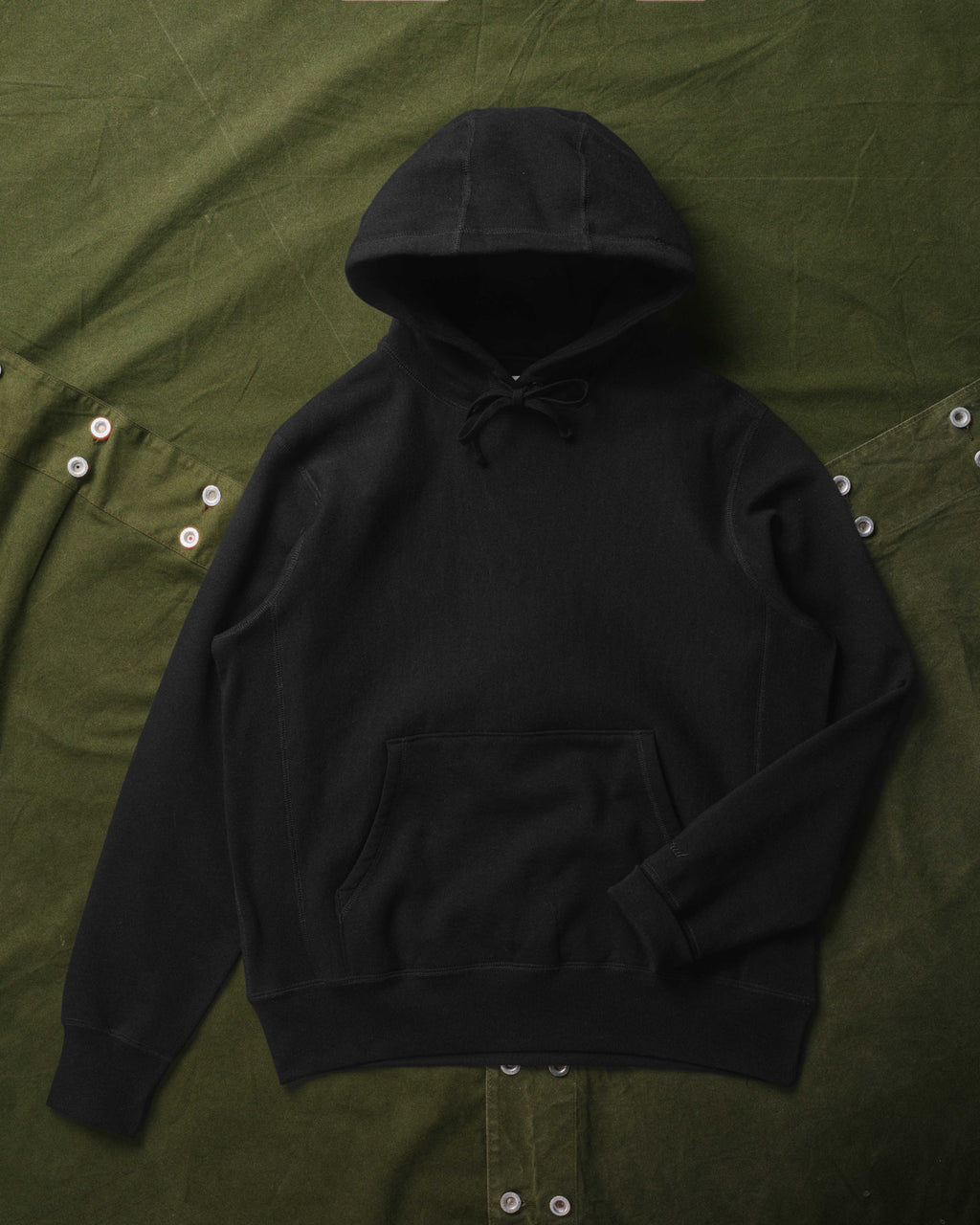 Seaport hoodie - black
