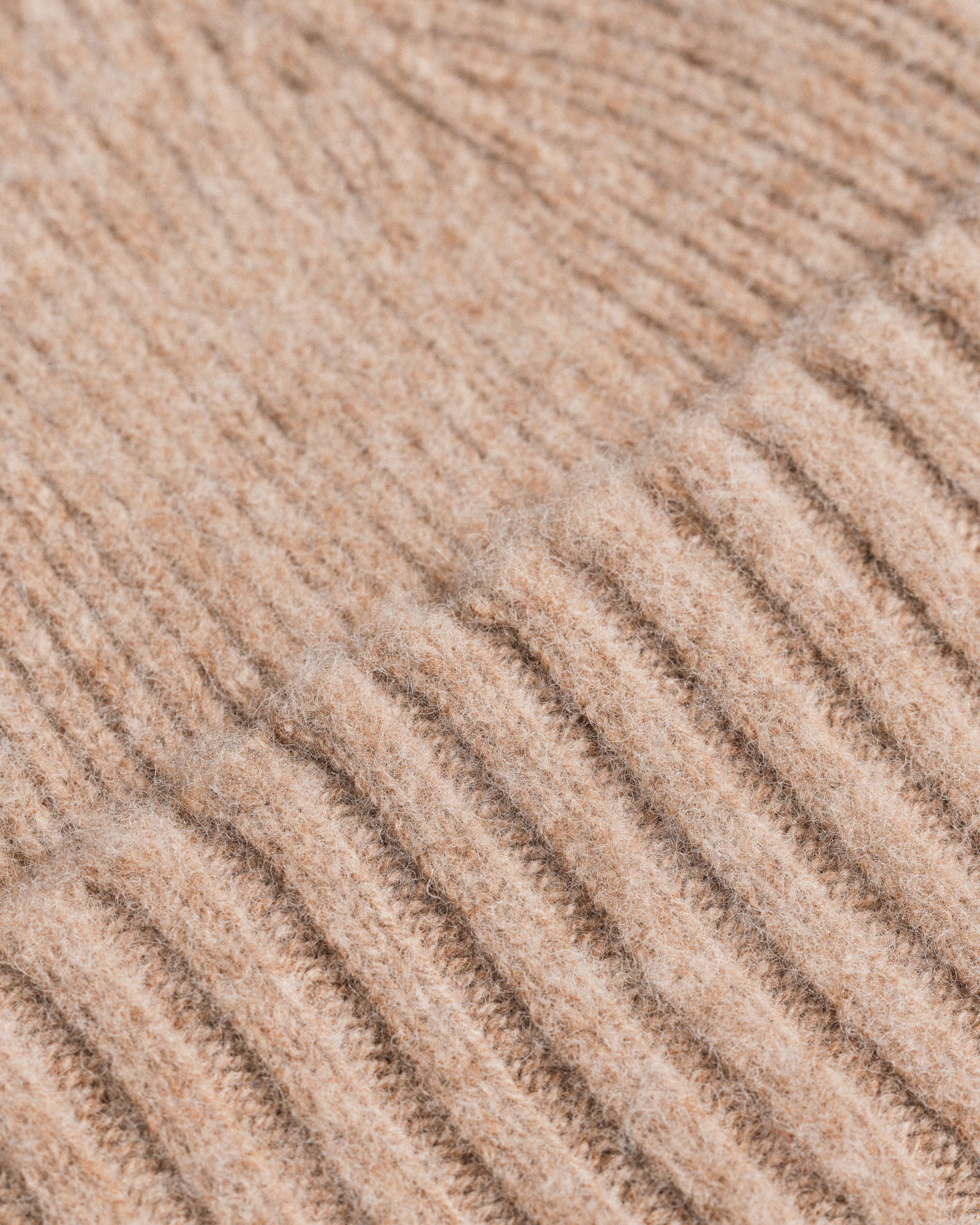 Fishtail Shaggy Beanie - Camel