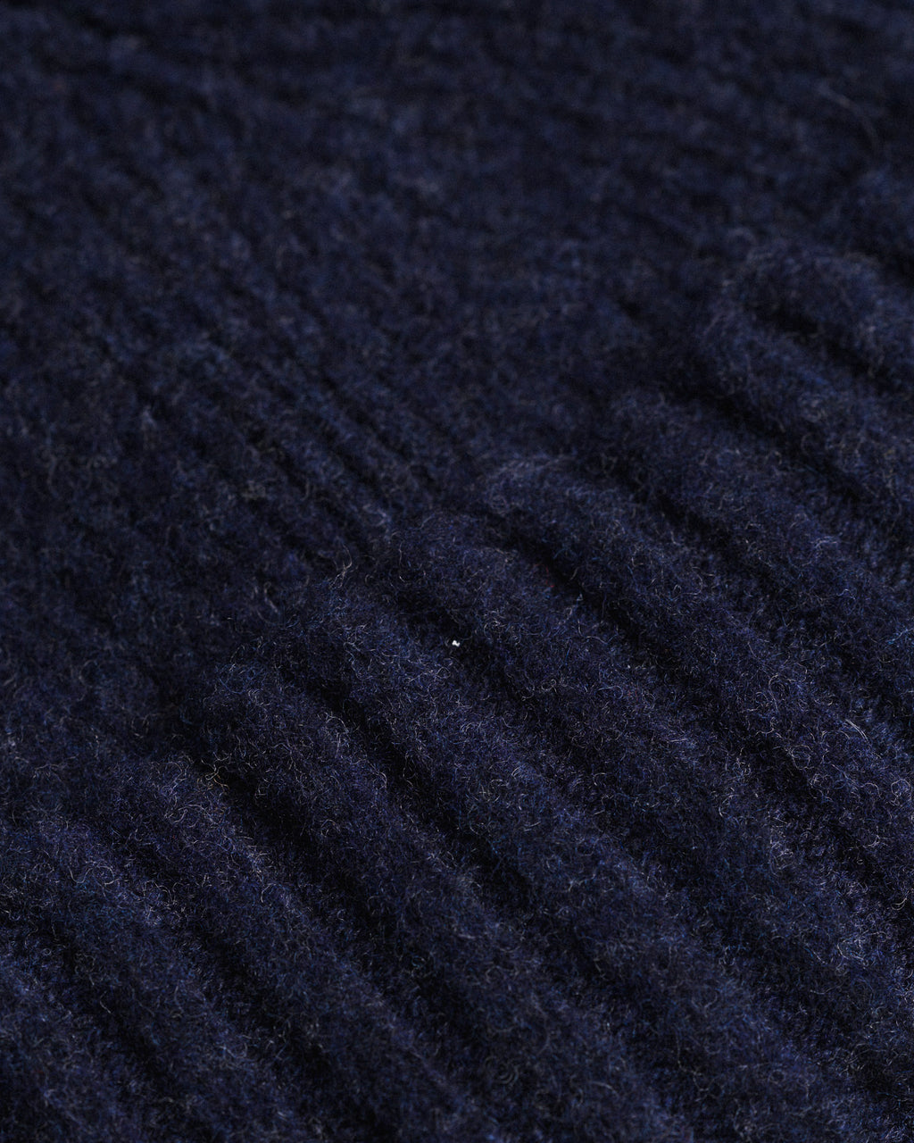 Fishtail Shaggy Beanie - Navy