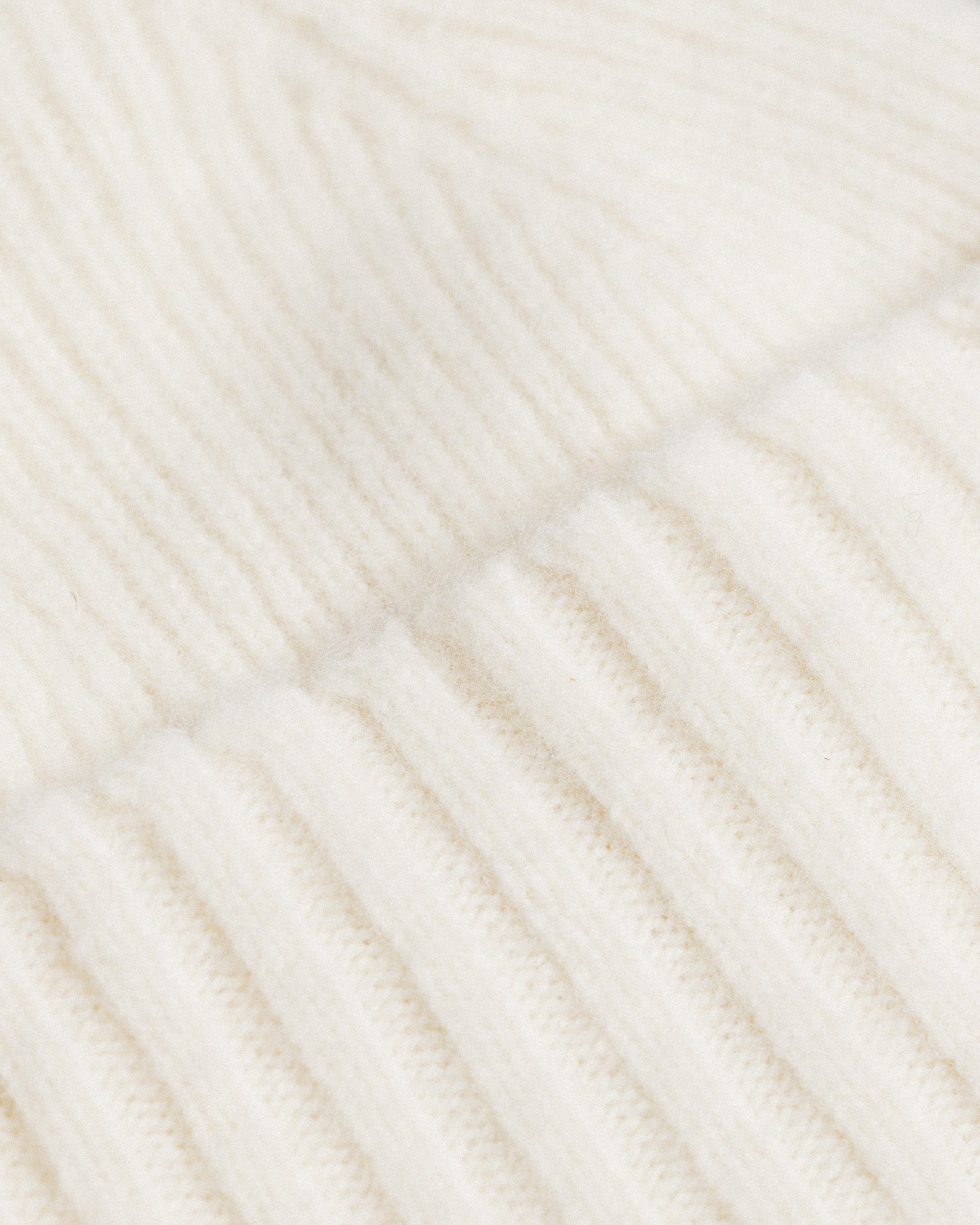 Fishtail Shaggy Beanie - Ecru