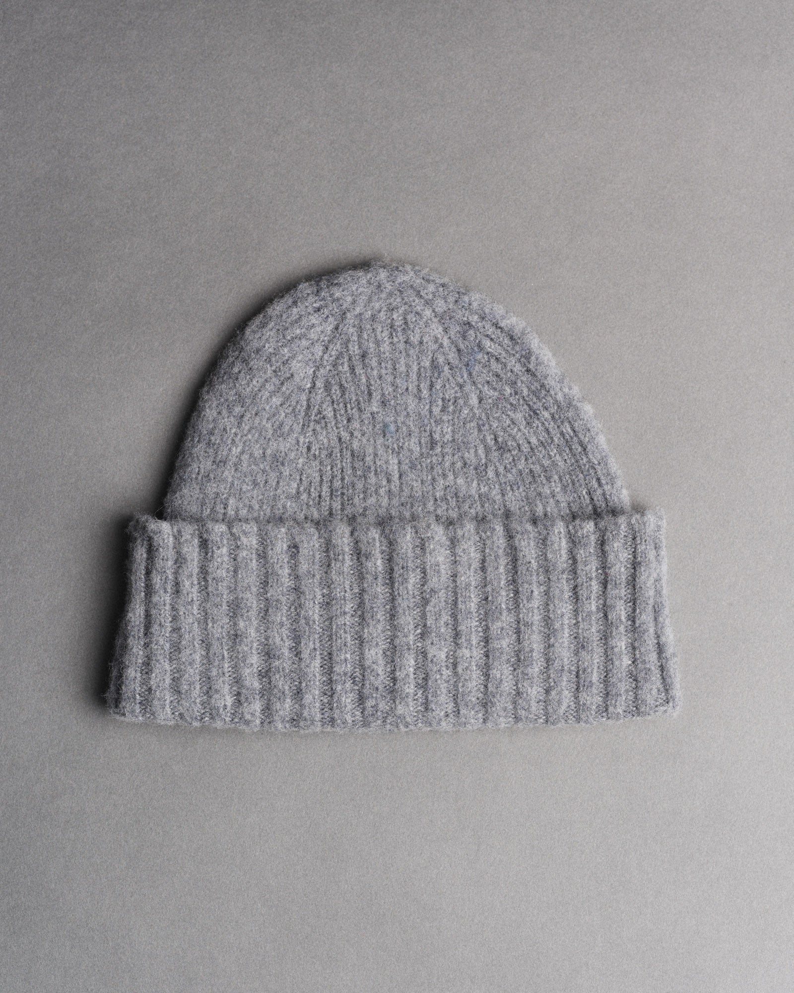 Fishtail Shaggy Beanie - Grey