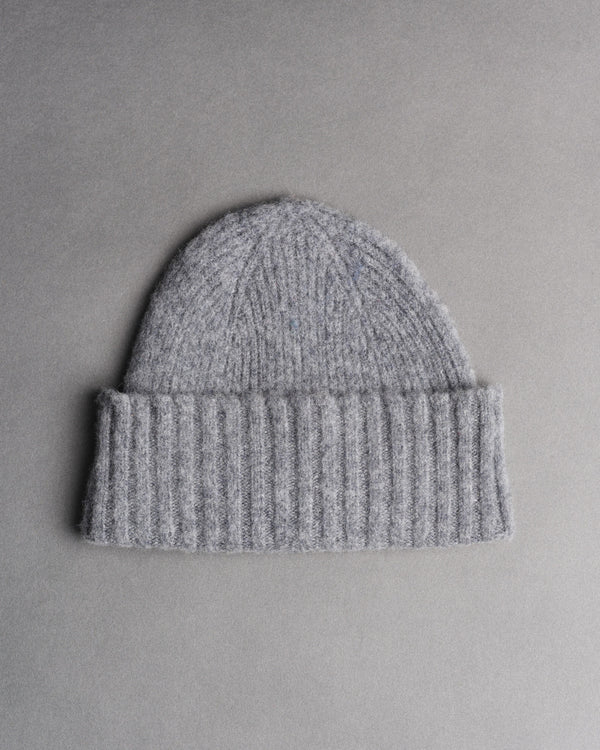 Shaggy beanie - grey