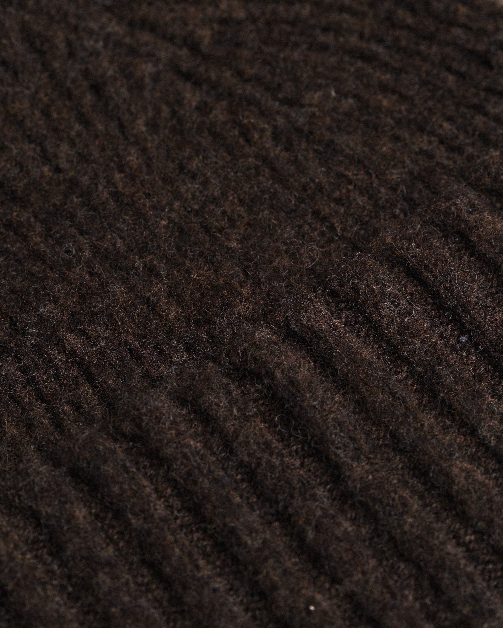 Fishtail Shaggy Beanie - Brown