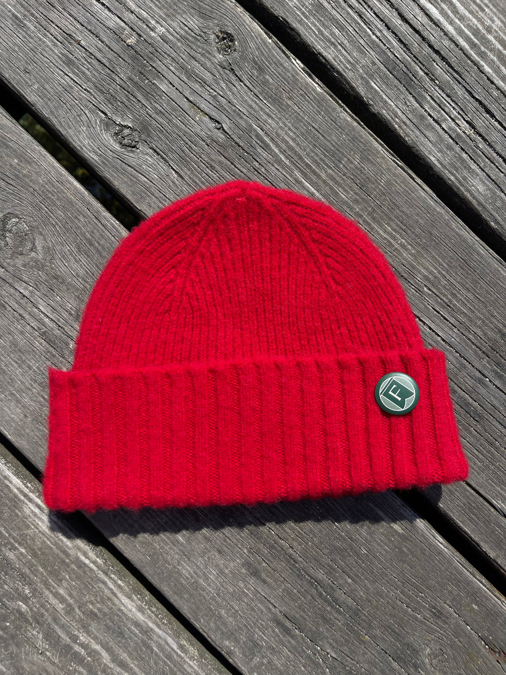 Fishtail Shaggy Beanie - Red